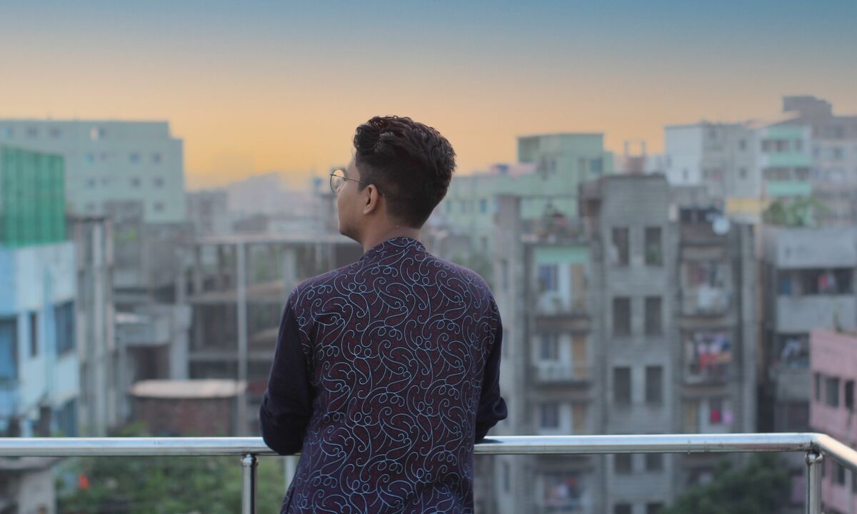 Dư 300 triệu đồng mỗi năm nhưng tôi không có nổi mảnh đất