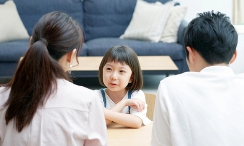 Con tôi học trường tư 10 triệu một tháng không phải để chạy đua trường chuyên